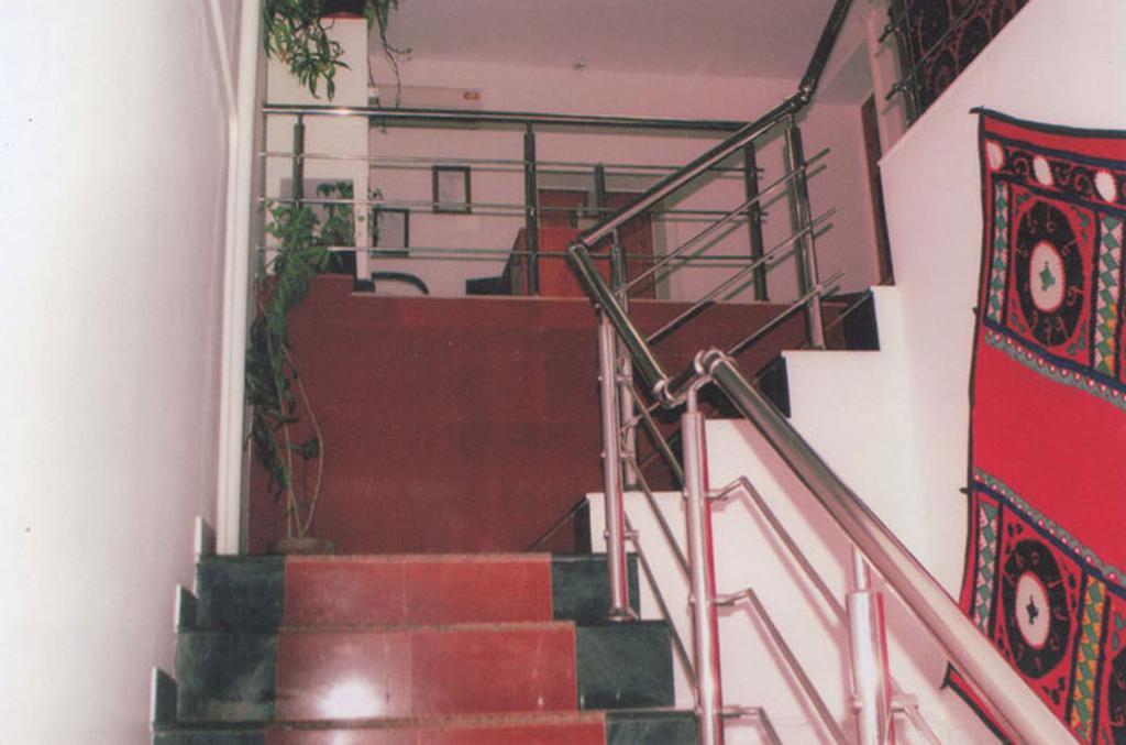 Diyor Hotel 撒马尔罕 外观 照片